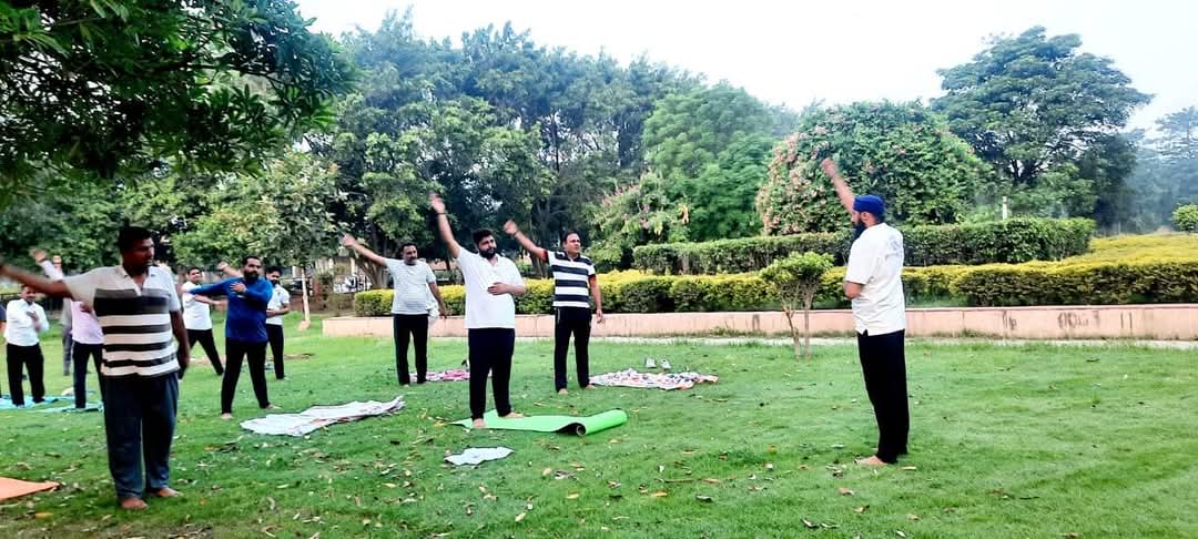 Master Harcharanjeet Singh — practice photograph